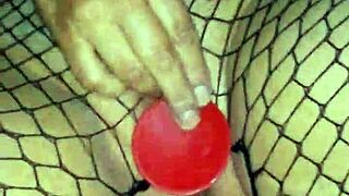 Galderia Slut Masturbates