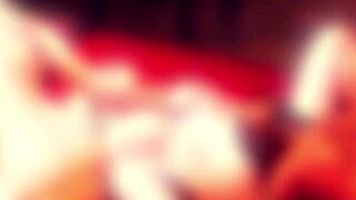 Perfekt röv milf Muirina Fae poserar naken ute