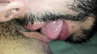 Domácí sex s chlupatou kundou a ptákem v krku, co?