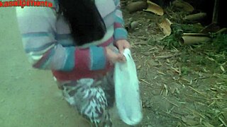 سيطرة على لاتينية شابة 18+ في وضع الكلب، نيك خام بدون واقي في حي خشن، استغلال وضعها وإنهاء بعمق في مؤخرتها الضيقة