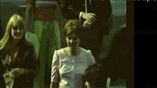 Vintage taboe familiegeheimen met oma Fanny en stiefzoon