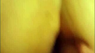 Amateur Woman Requests Internal Climax