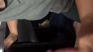 Wife's Blowjob Leads to Hard Cumshot