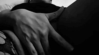 Watch angelg masturbate her sexy pussy to orgasm