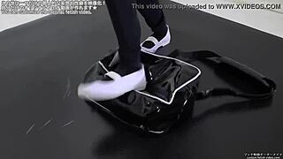 b crush in a fetish scene