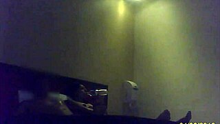 Cuernavaca Fahişesi, Otelde Ateşli Müşteriyle Kaydediliyor