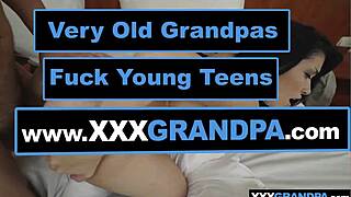 Βρώμικος παππούς δείχνει στη νεαρή Rina Ellis πώς παίζεται το παιχνίδι του