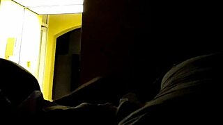 amateur couple chelo and leo hide their intimate moments