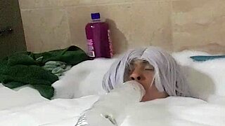 cyno solo bubble bath fun with cosplay costumes