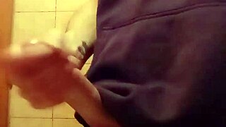 i'm with these 19 year old gay twinkz