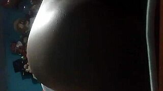 i finger myself while mom watches on the other side