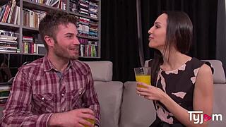 Lilu Moon takes a hard pounding in her tight ass, wow!