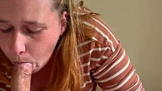 Piggy makes sounds on the object