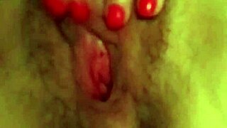 Hey, wanna see me fingering and fucking hard tonight?