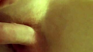 Hey, wanna see me fingering and fucking hard tonight?