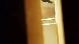 Spying on Shaved Pussy