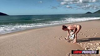 i can't stop fudendo emme white's buceta e cu on the beach