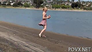 powerful dude nails wet pussy