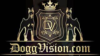 Milf cougar deseja pau duro à beira do lago em momento selvagem