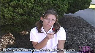 college student flashing no panties under skirt 😏