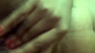 naejae squirts all over her bed while rubbing her clit non-stop! 💦