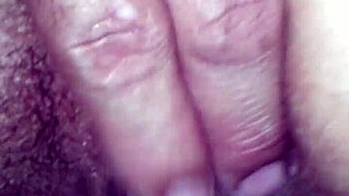 Big pussy lover gets his fix in this amateur video