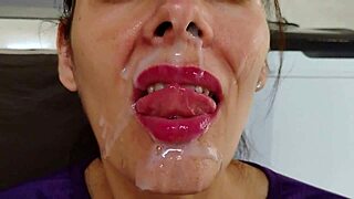 vai, goza na minha cara, deixa lambuzada...