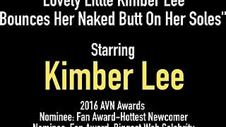 Kimber Lee shakes naked butt on bare soles