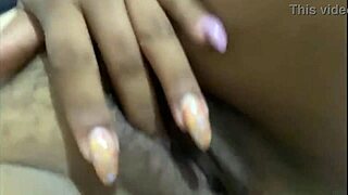 Check out this wet mexican pussy squirting in anime hentai style.