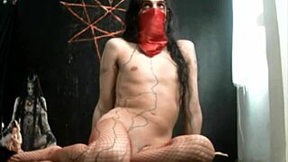 Barefoot Whore's Long Legs and Feet Fetish with Gay Shemale