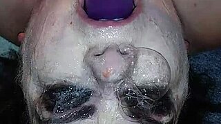 ms tl throat with toys and dildo gets messy