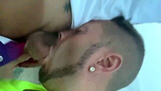 Public Blowjob On Gay Beach With Outdoor Exposure