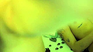 lesbian duo plays wild with a magic wand