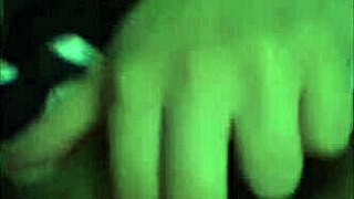 Damn! Lucky stranger scores nudes from amateur model Joyliii, add her now