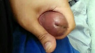 jerkin it hard to some raw amateur gay bj action