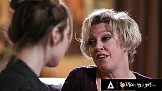 Damn, this fangirl's dying to get drilled by milf celeb Dee Williams! 🔥