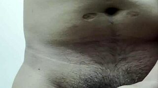 Service Video Call Sex with Wet Housewife Pussy