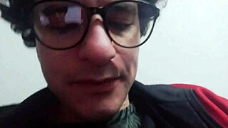 i blast massive cumshot on client's machine