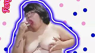 damn, i shake my ass like a total slut!