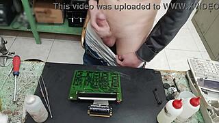 i blast massive cumshot on client's machine