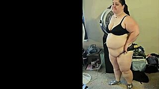 hey bbw, can you dance to milkshake and tease me more?