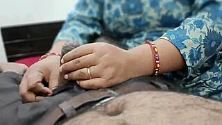 Stepsister gets it in her mouth in the bedroom