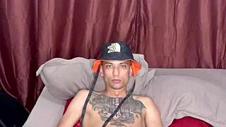 hey, thiago kelton is drilling a silicone butt in the bedroom.