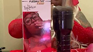 Spreading my pussy wide in 2025 😏