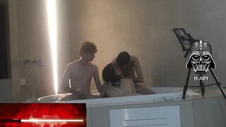 Motel hideaway for amateur threesome