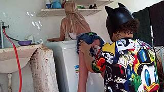 Esposa Gostosa Cheats with Sex Toy in Public Outdoor Fun