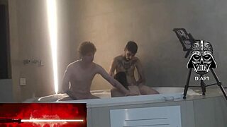 Motel hideaway for amateur threesome