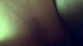 me la cojo en todo el ancho de mi cama