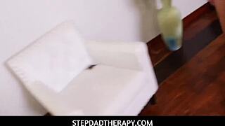 Stepdadtherapy - Ετεροθαλή πατέρας προετοιμάζει νιάτα Liza Rowe