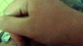 i jerk off before showering and cum hard